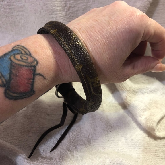 Repurposed fashion handbag keychain bangle bracelet - Picture 6 of 6